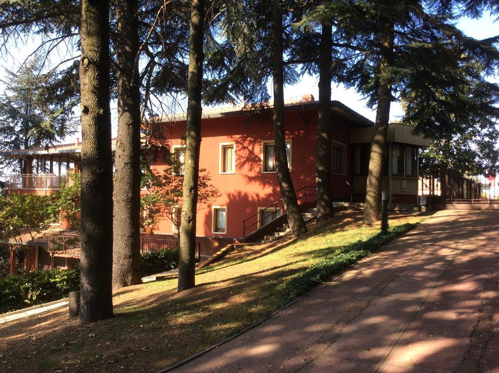 Agriturismo Mezzaluna Hotel Montalto Pavese Bagian luar foto